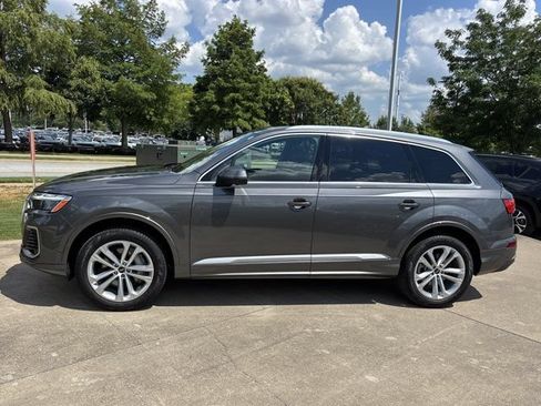 Used 2025 Audi Q7 3.0T Premium Plus AWD/4WD image 11
