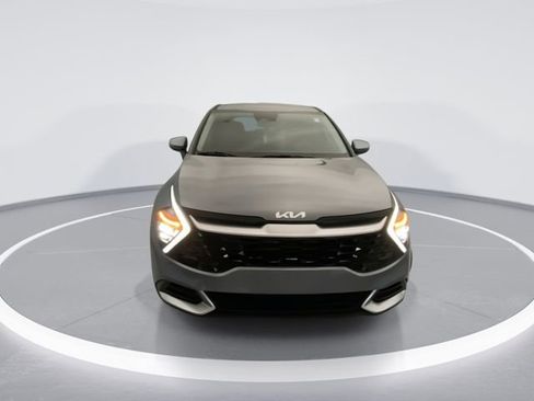 Used 2024 Kia Sportage EX FWD image 9