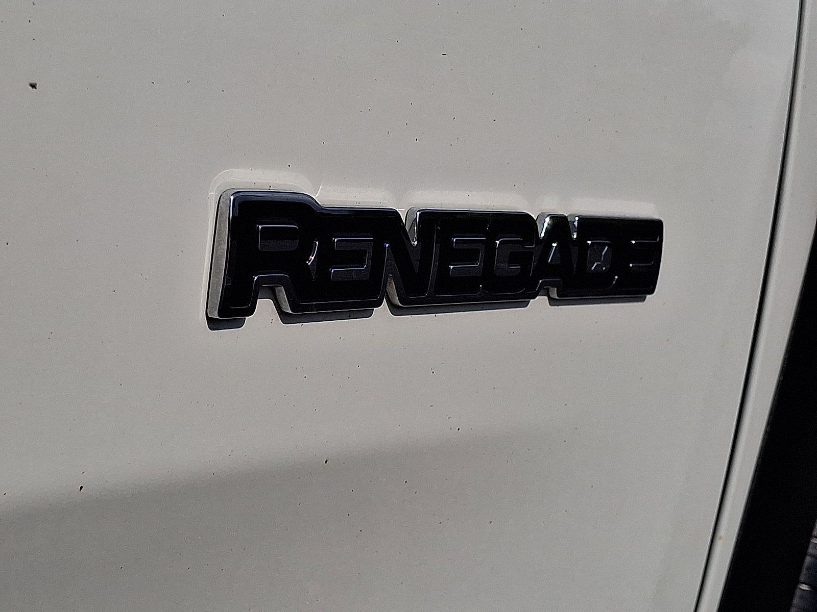 Used 2023 Jeep Renegade Latitude AWD/4WD image 23