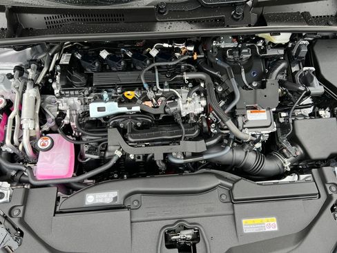 New 2026 Toyota Prius Plug-In Hybrid image 9