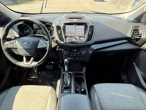 Used 2017 Ford Escape Titanium w/ Canadian Touring Package AWD/4WD image 3