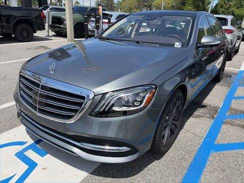 Used 2018 Mercedes-Benz S 560 Sedan image 7