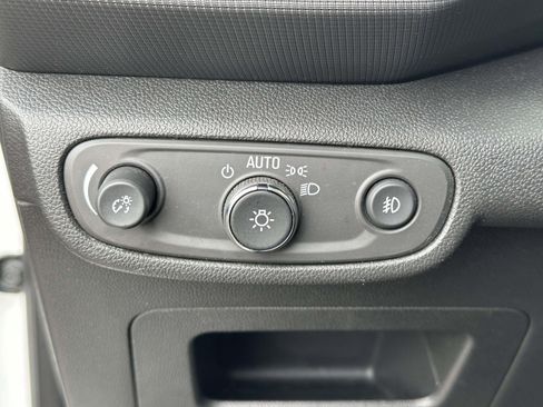 Certified 2023 Chevrolet TrailBlazer LT w/ Convenience Package image 17