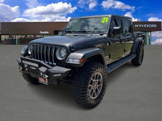 Used 2021 Jeep Gladiator Overland w/ Popular Equipment Package AWD/4WD video 1