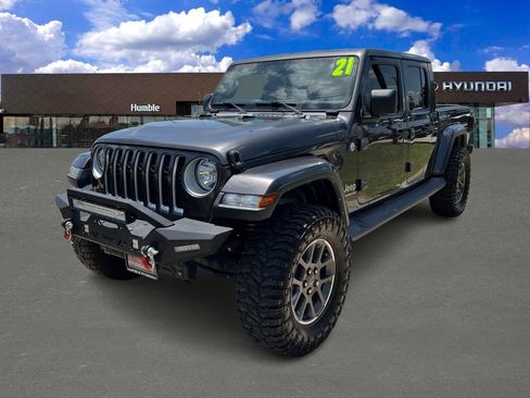 Used 2021 Jeep Gladiator Overland w/ Popular Equipment Package AWD/4WD image 1