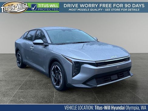 Used 2025 Kia K4 EX image 1