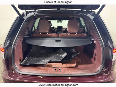 Certified 2023 Lincoln Aviator Black Label w/ Dynamic Handling Package AWD/4WD image 26