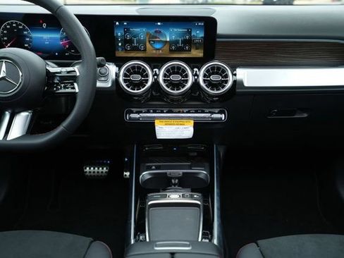 Certified 2026 Mercedes-Benz GLB 250 4MATIC image 27