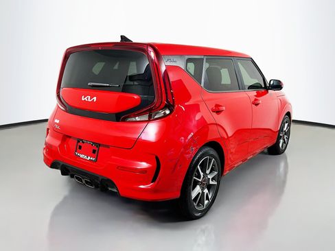 Used 2022 Kia Soul Turbo FWD image 4