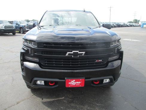 Used 2020 Chevrolet Silverado 1500 LT Trail Boss AWD/4WD image 14