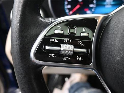 Used 2020 Mercedes-Benz GLC 300 4MATIC Coupe image 17