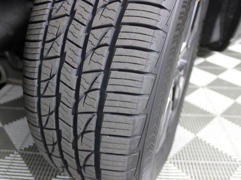 Used 2023 Jeep Grand Cherokee 4WD 4xe w/ Luxury Tech Group II image 32