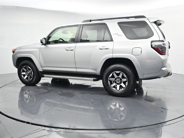 Used 2023 Toyota 4Runner TRD Off-Road Premium w/ Moonroof Package AWD/4WD image 6