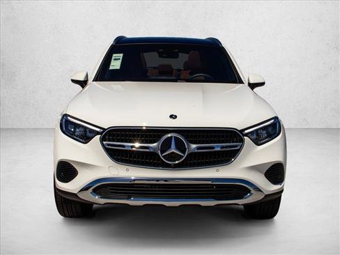 New 2026 Mercedes-Benz GLC 300 4MATIC image 2