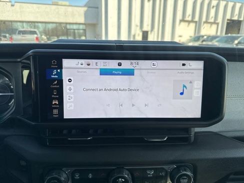 Used 2024 Jeep Wrangler Unlimited image 16