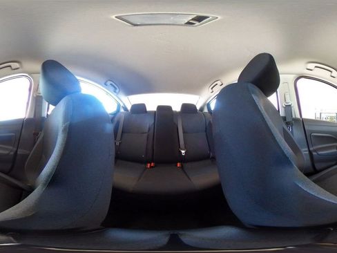 Used 2025 Nissan Versa SV FWD image 40