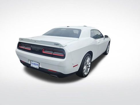 Used 2022 Dodge Challenger GT AWD/4WD image 5