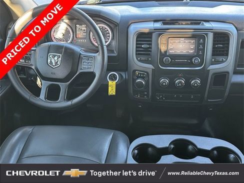 Used 2022 RAM 1500 Tradesman w/ Chrome Appearance Group image 13