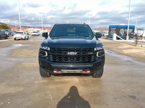 Certified 2023 Chevrolet Suburban Z71 image 9