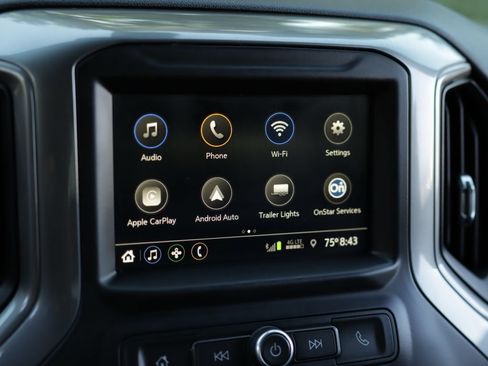 Used 2019 Chevrolet Silverado 1500 Custom Trail Boss w/ Custom Convenience Package AWD/4WD image 14
