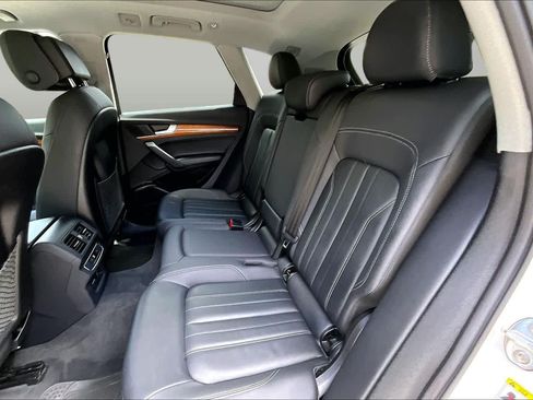 Used 2023 Audi Q5 2.0T Premium Plus AWD/4WD image 21
