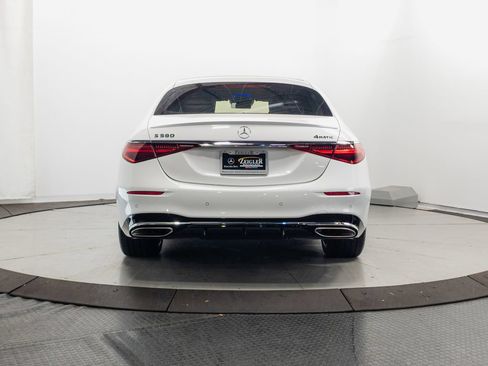 Used 2024 Mercedes-Benz S 580 4MATIC Sedan w/ AMG Line image 33
