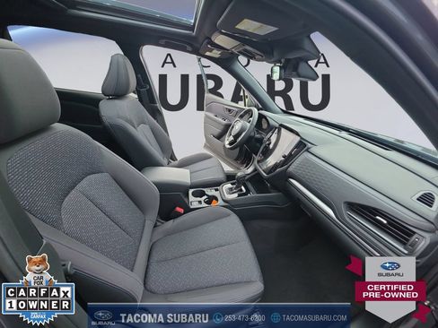 Used 2025 Subaru Forester Premium AWD/4WD image 17