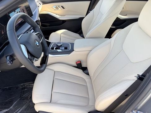 Used 2025 BMW 330i xDrive Sedan w/ Convenience Package AWD/4WD image 19