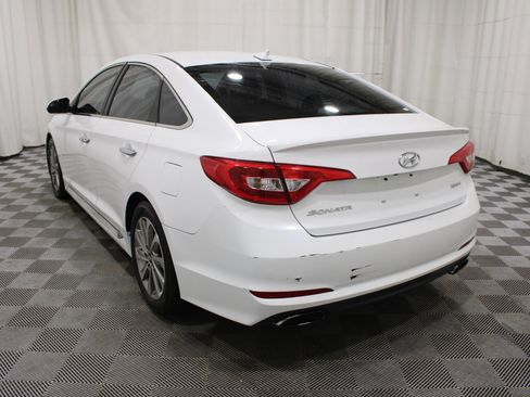 Used 2016 Hyundai Sonata Sport w/ Option Group 1V FWD image 27