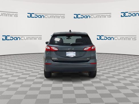 Used 2020 Chevrolet Equinox LS w/ LS Convenience Package AWD/4WD image 7