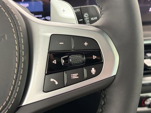 New 2026 BMW X5 xDrive50e w/ M Sport Package image 29