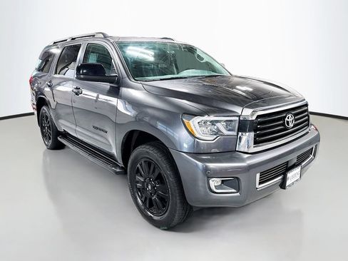 Used 2019 Toyota Sequoia TRD Sport w/ TRD Sport Premium Package AWD/4WD image 3
