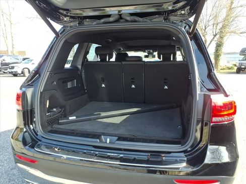 Used 2021 Mercedes-Benz GLB 250 4MATIC image 14