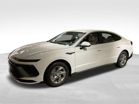 New 2026 Hyundai Sonata SE FWD image 7