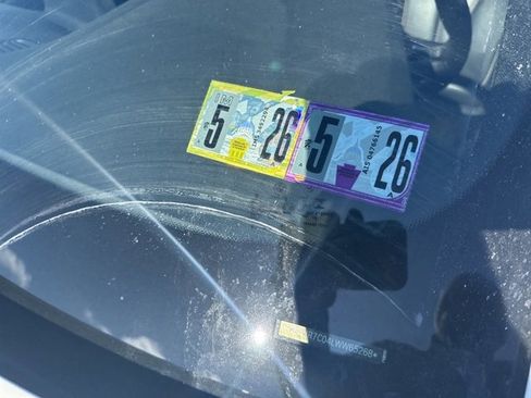 Used 2020 BMW 530i xDrive w/ Convenience Package image 4