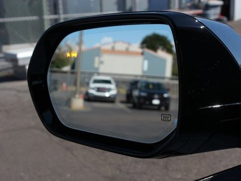 New 2026 Buick Enclave Sport Touring w/ Power Package image 17