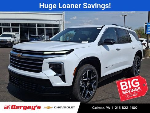 New 2026 Chevrolet Traverse High Country w/ LPO, Floor Liner Package AWD/4WD image 1