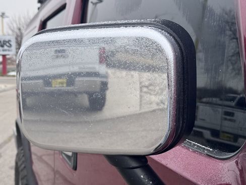 Used 2004 HUMMER H2 w/ Preferred Equipment Group image 43