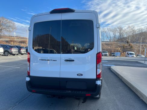 New 2026 Ford Transit 250 148 Medium Roof image 5