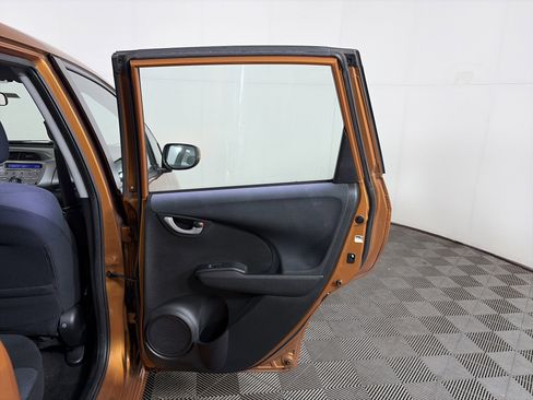 Used 2009 Honda Fit Sport image 35