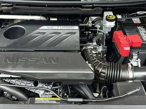 Used 2025 Nissan Rogue SV AWD/4WD image 35