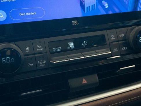 Used 2024 Toyota Grand Highlander Platinum image 30