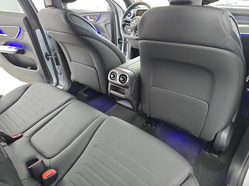 New 2026 Mercedes-Benz GLC 300 4MATIC image 11