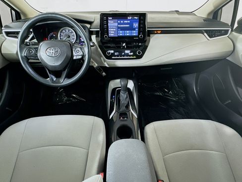 Used 2022 Toyota Corolla LE FWD image 26