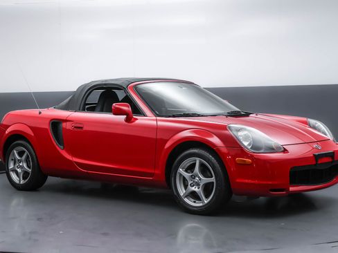 Used 2001 Toyota MR2 image 32
