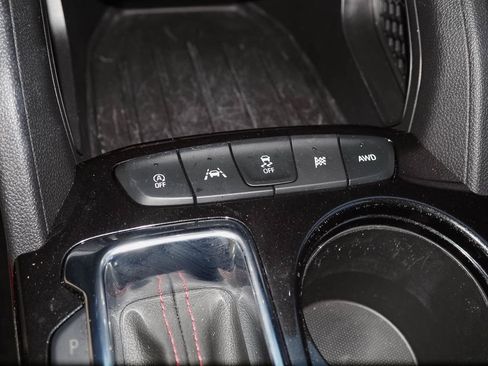 Used 2023 Chevrolet TrailBlazer RS image 18