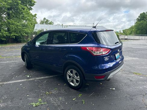 Used 2015 Ford Escape SE AWD/4WD image 4