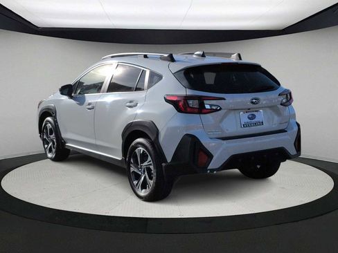 Used 2024 Subaru Crosstrek 2.0i Premium image 6