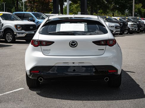 Certified 2025 MAZDA MAZDA3 2.5 S Hatchback w/ Premium Pkg FWD image 9