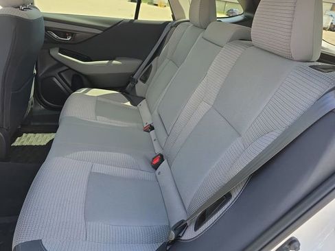 Used 2023 Subaru Outback Premium AWD/4WD image 27